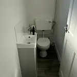Pool&tennis Table - Up To 40 Percent Off Old Trafford 3 Bed בית נופש