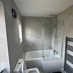 Airport House - Long Near Hospital! * Manchester
