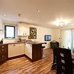 Dreamhouse Manchester West * Salford (Greater Manchester)