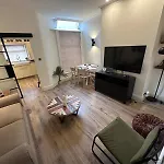 Littleton Co-living - Private Self-cater 3*