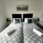 Chic 2-bed Flat - Coop Live & Ethiad * Manchester