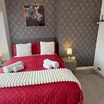 Appartement Contractor Stays, Fast Wifi, Free Parking, Work Manchester