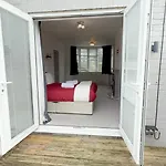Contractor Stays, Fast Wifi, Free Parking, Work Appartement Manchester