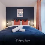 Prázdninový dům Spacious 5-bedroom Contractor House Sleeps 7 With Parking By Purestay Manchester