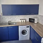 Prime Centre Apartment! Daire