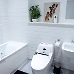 Hive Near Etihad Coop Live * Manchester