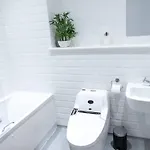 Hive Near Etihad Coop Live *