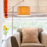 Apartman Luxury Sleeps 9 With Hot Tub & Pool *