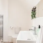 Apartman Luxury Sleeps 9 With Hot Tub & Pool *