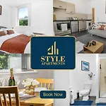 Flat In Old Trafford Apartmán *
