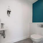 Prázdninový dům Spacious 4bd 3bt - Etihad - Coop - Pool Table - Free Parking