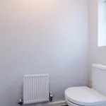 Stunning Townhouse In Salford, Free Parking, Pool Table, Table Tennis, 4bedrooms Manchester