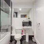 Apartmán Urban Haven - 2beds -7min Walk 2 Piccadilly - Mcr Centre - Downtown *