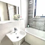 The Cosy Quarters - Popworks Apartment