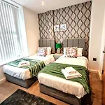 The Cosy Quarters - Popworks Daire *