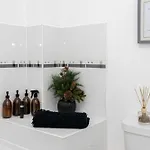 Daire Cosy, 2 Bed Flat Parking