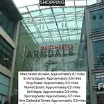 Prime Centre Apartment! Daire
