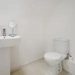 Stylish 4 Bedroom With Wifi, Free Parking And Close To Old Trafford Manchester