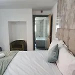 Apex At Park Hotel 3*