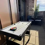 Luxury 2 Bed Penthouse Large Balcony Apartmán