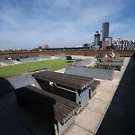 Apartmán Luxury 2 Bed Penthouse Large Balcony