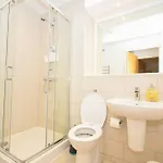 Daire Spacious & Contemporary 1bed