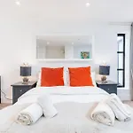 2 Bedroom, 2 Bathroom Apartment, Close To Mcr Centre * Manchester