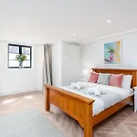 2 Bedroom, 2 Bathroom Apartment, Close To Mcr Centre * Manchester