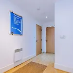 Converted Mill, Stylish In Castlefield