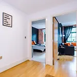 Converted Mill, Stylish In Castlefield Manchester