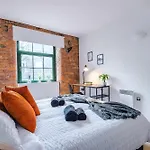 Converted Mill, Stylish In Castlefield Lejlighed Manchester