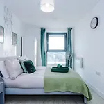 Quayside Living アパート