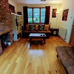 Villa Detached House With Gated Parking In Whalley Range, Near Centre Manchester