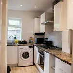 3br House Contractor Hospital Uni Holiday home Manchester