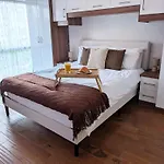 The Eastern Hive - King Bed, 3x Parking, Coop Live & Etihad