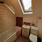 Villa Detached House With Gated Parking In Whalley Range, Near Centre Manchester