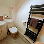 Villa Detached House With Gated Parking In Whalley Range, Near Centre
