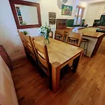 Detached House With Gated Parking In Whalley Range, Near Centre Villa Manchester