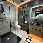 Luxehaus Mcr マンチェスター