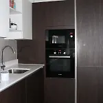 Modern Centre 2 Bedroom With Large Balcony *