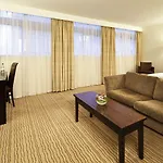 Mercure Piccadilly Hotel 4*
