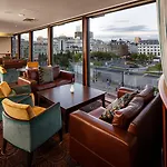 Mercure Piccadilly Hotel 4*