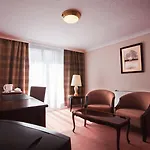 Britannia Centre Hotel