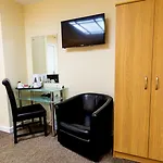 Britannia Centre Hotel 3*