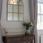 Prázdninový dům Luxury Spacious 3-bed Oasis Just 10 Mins From Centre With Free Parking Manchester