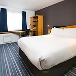 Hotel Express East By Ihg