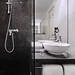 One Manchester-piccadilly Hotel 3*