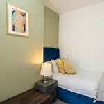 Hébergement de vacances Spacious 3br Family With Big Garden