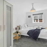 Guestready - Charming Retreat In Trafford Konukevi