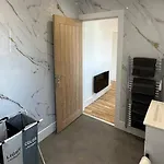 Stylish Manchester 3 Bedroom Apartment Apartment